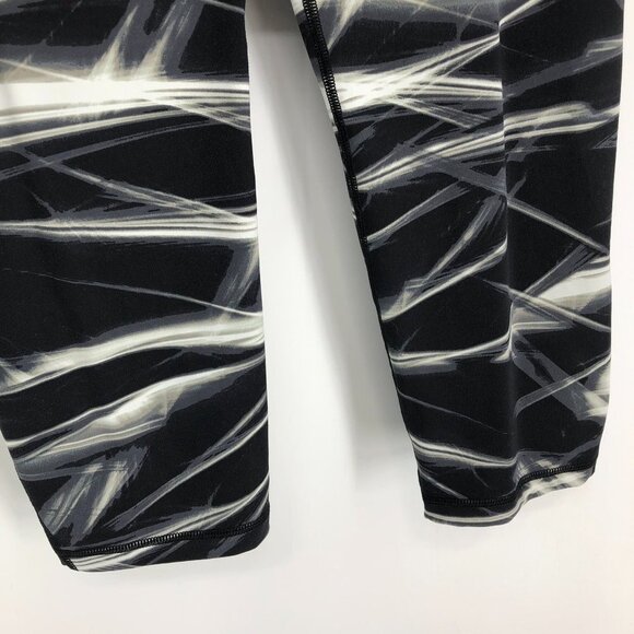 Victoria Sport Athletic leggings in Black with White Streaks Accent Size M - Picture 10 of 13